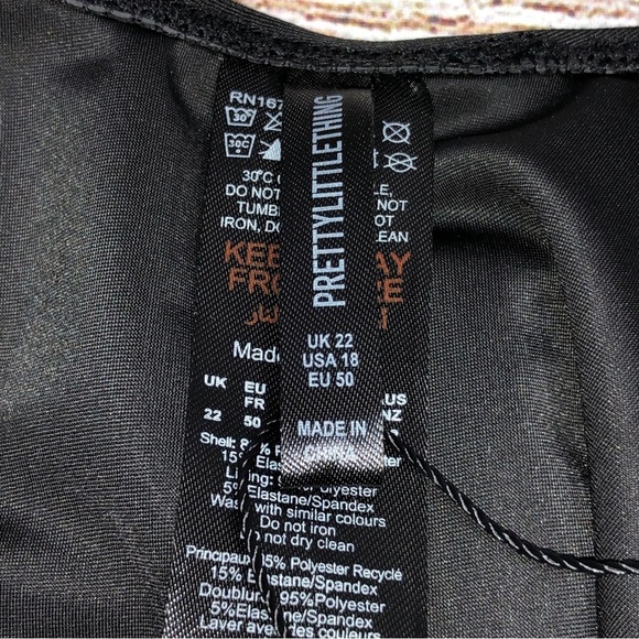 NWT Pretty Little Thing Black Basic Low Scoop One Piece Swimsuit Size 18 - Picture 2 of 11